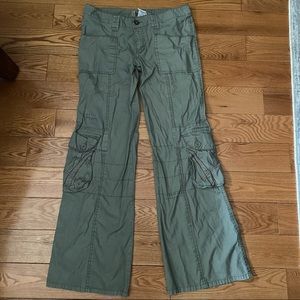 Bongo Wide Leg Army Green Cargo Pants